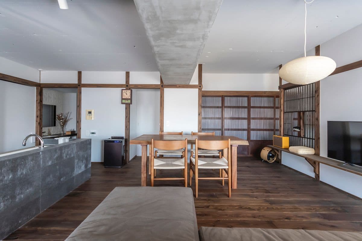 中古マンションのリノベーション後の土間が廻る住まい